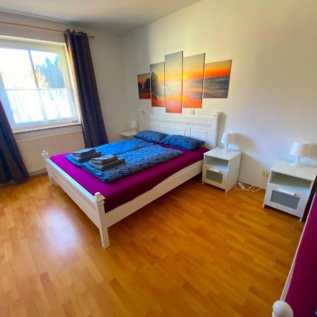 Ferienwohnung 格赖茨 外观 照片